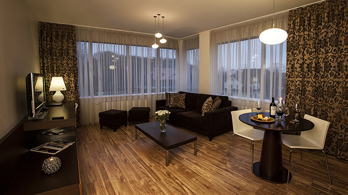 Double-bedroom apartments